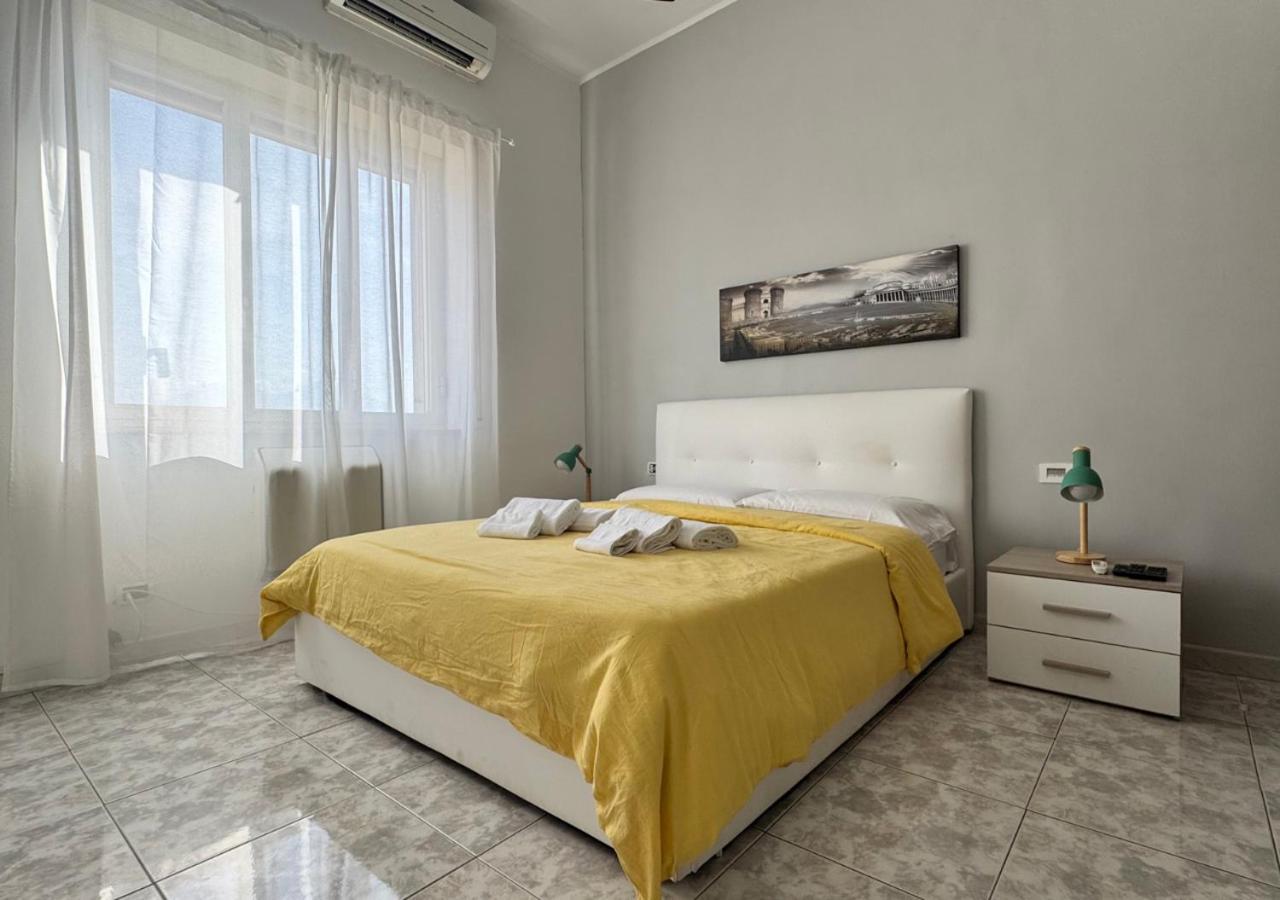 Corso Novara - 8 Posti Letto E Self Check-In Vicino La Stazione Centrale Di Napoli Ngoại thất bức ảnh