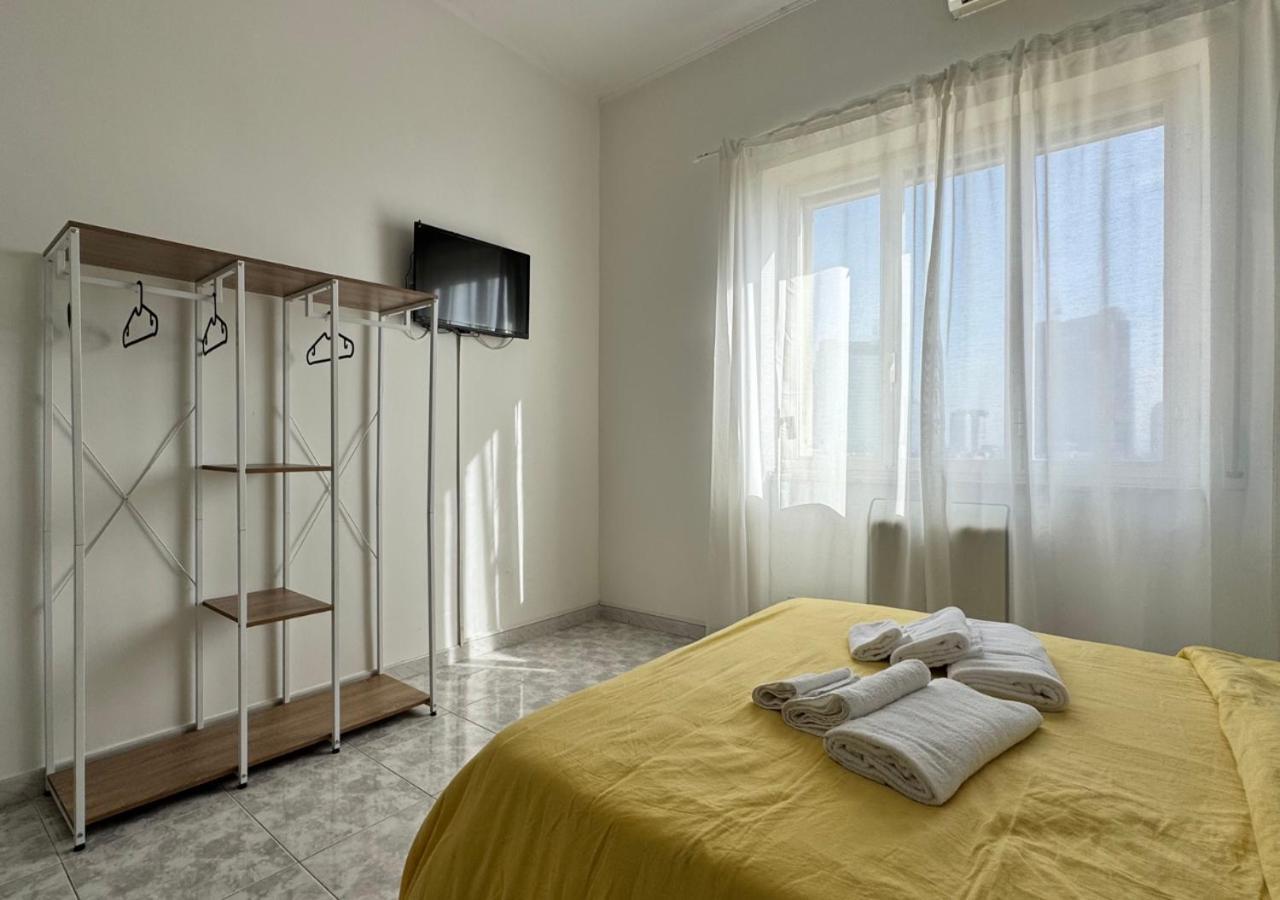 Corso Novara - 8 Posti Letto E Self Check-In Vicino La Stazione Centrale Di Napoli Ngoại thất bức ảnh