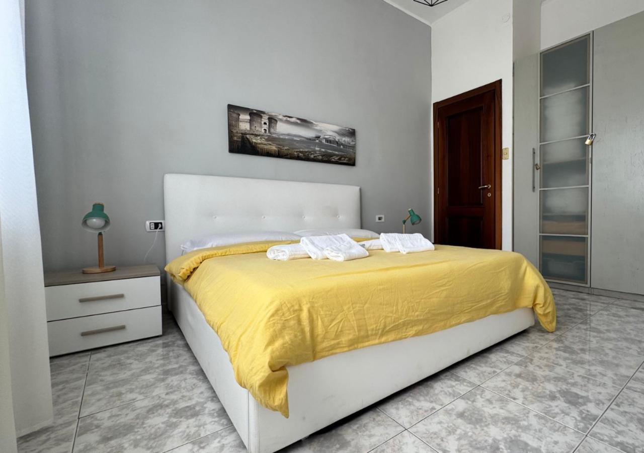 Corso Novara - 8 Posti Letto E Self Check-In Vicino La Stazione Centrale Di Napoli Ngoại thất bức ảnh